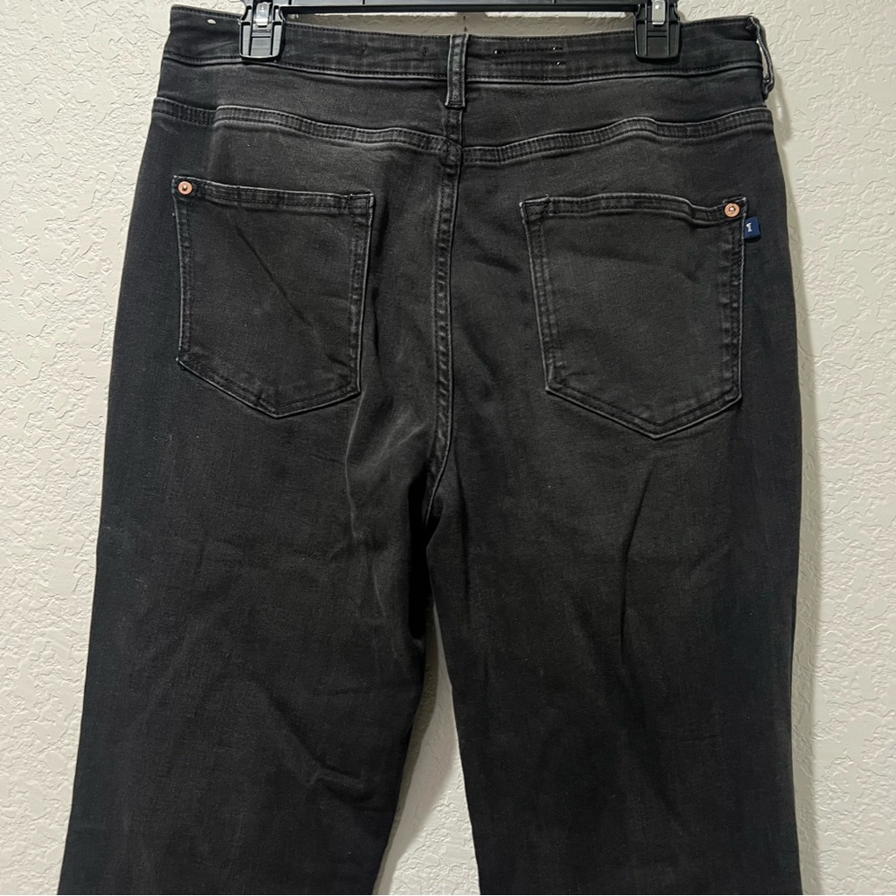 Anthropologie Pilcro Icon Black Flare Jeans size 32 - Picture 7 of 12